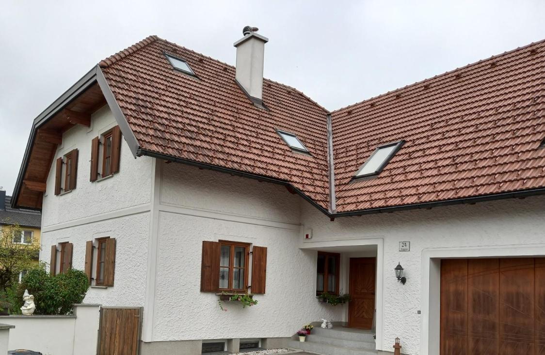 60 M² Ferienapartment Zentrumsnahe Mit Gartenbenutzung Steyr Eksteriør billede